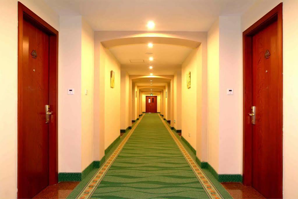 Greentree Alliance Beijing Film Academy Hotel Exteriör bild